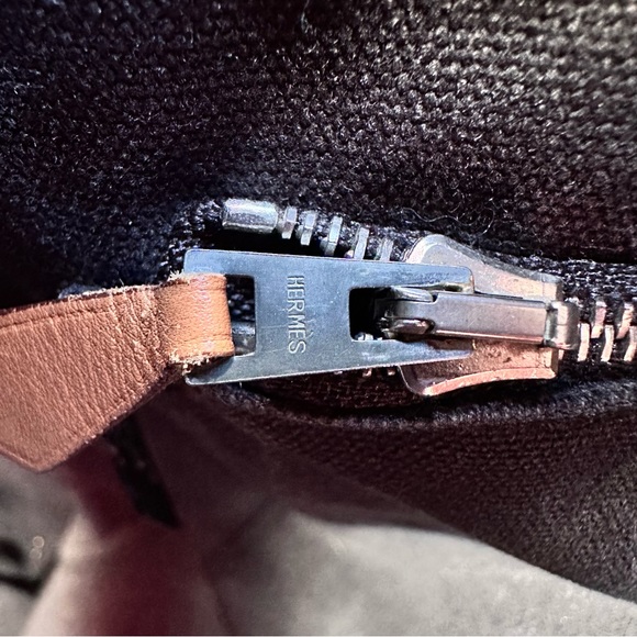 Hermes Tote - Picture 6 of 8